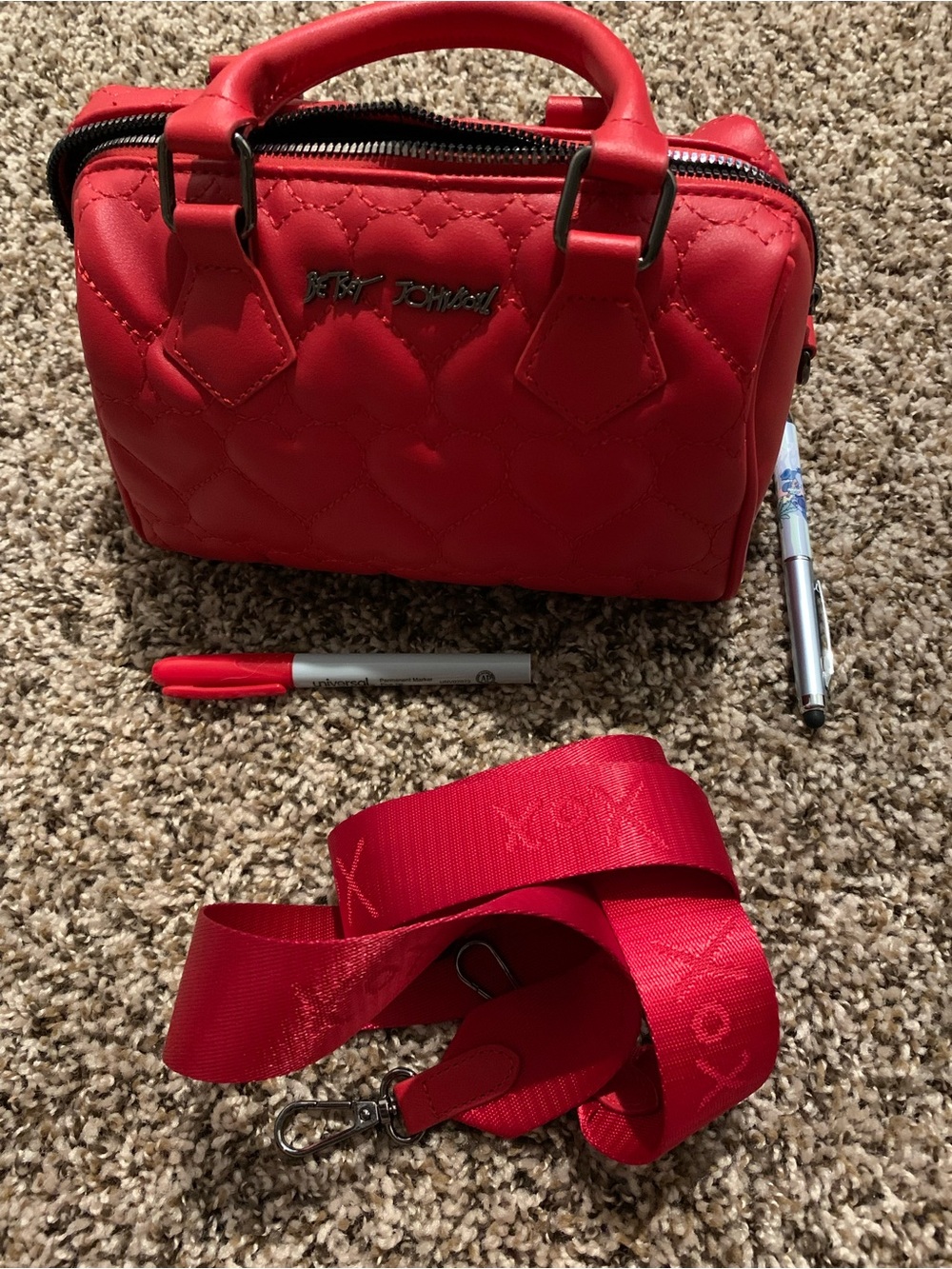 Betsey Johnson Red Quilted Heart Satchel with Detachable Strap - Picture 7 of 7